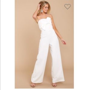 BNWT DO+BE white jumpsuit Size Medium
